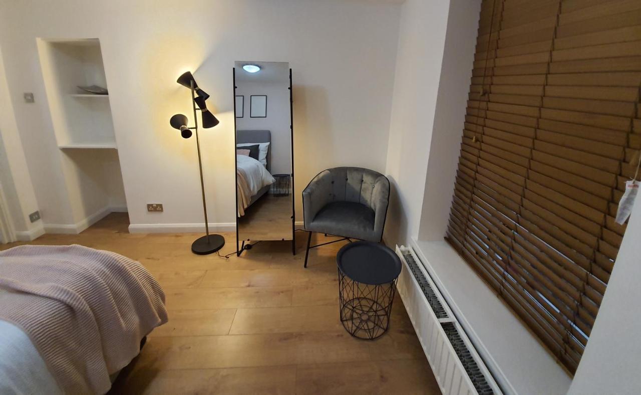Double Room In Central Londra Dış mekan fotoğraf